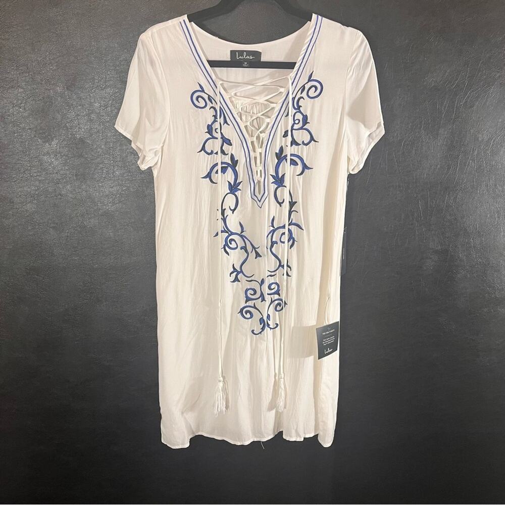 Lulus Down In Kokomo White And Blue Embroidered  Lace Up Dress Size‎ Medium